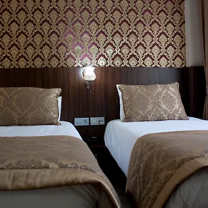 2* Hotell Central
