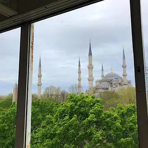 Optimist Estambul